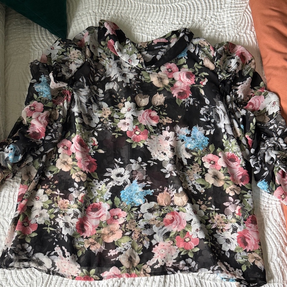 Forever 21 Multicolor Floral Blouse